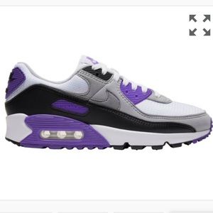 Women’s Nike Air Max 90 size 7.5
